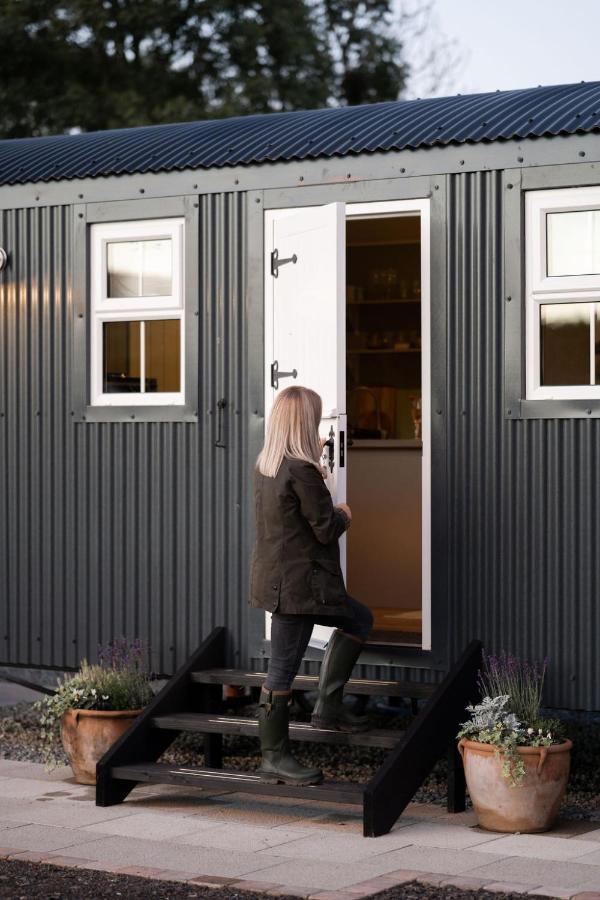 Barfield Shepherds Hut Марафелт Екстер'єр фото